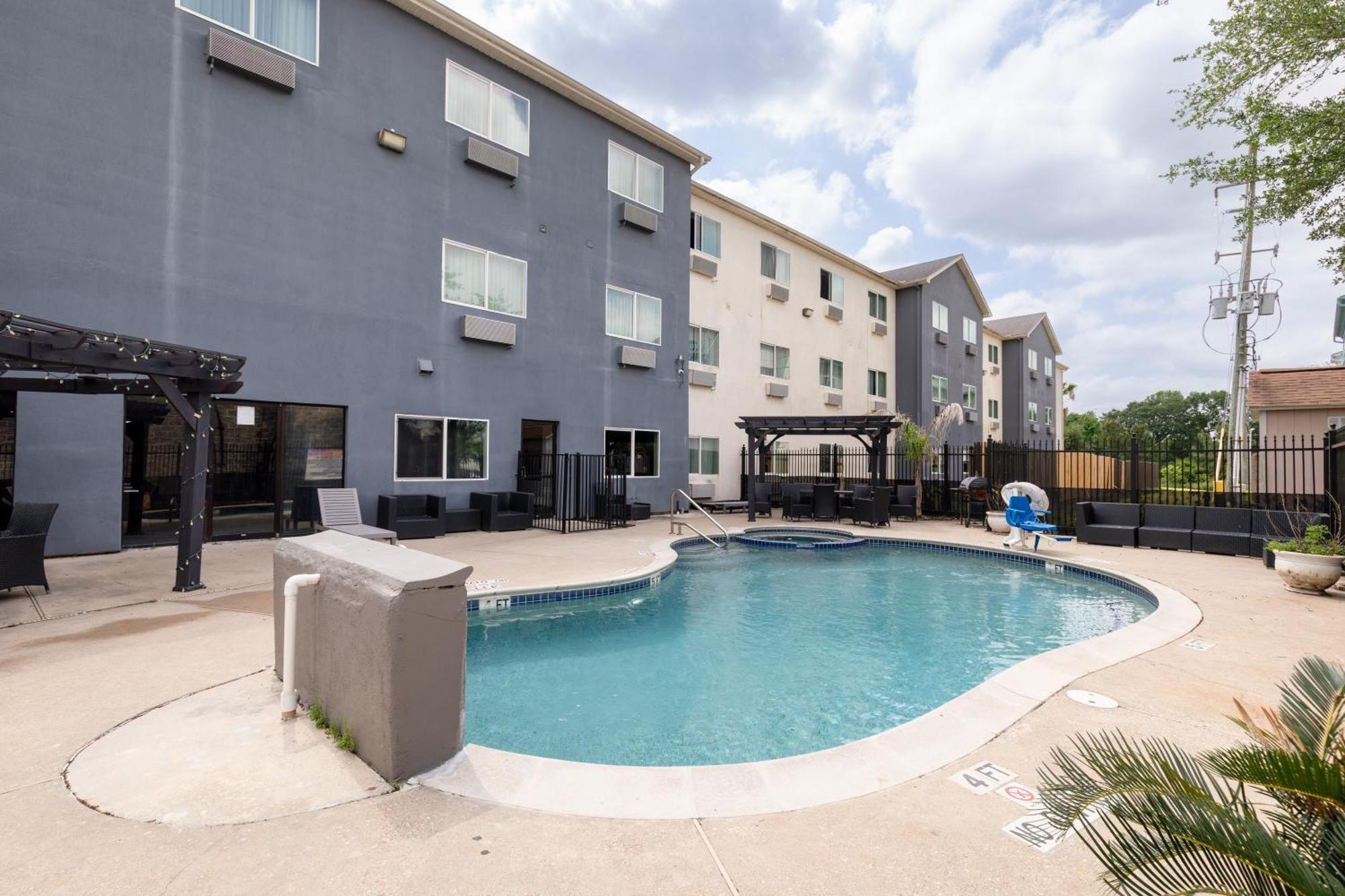 Hotel Wingate By Wyndham Humble/Houston Intercontinental Airport Exterior foto